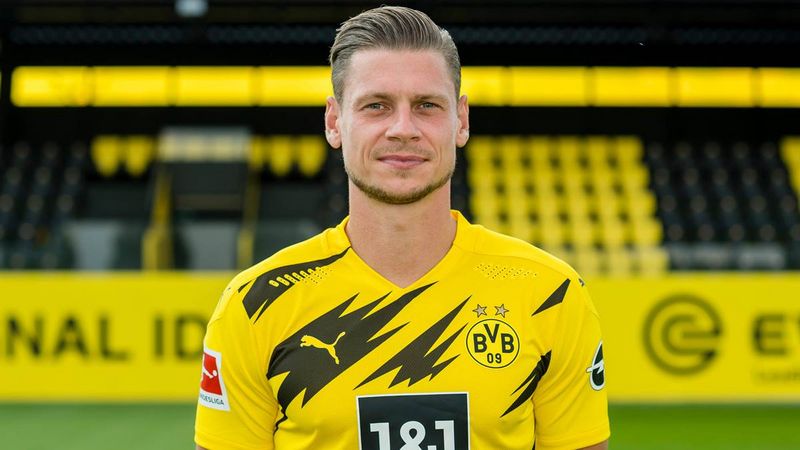 Hậu vệ phải Łukasz Piszczek - Đội hình Dortmund trong mơ