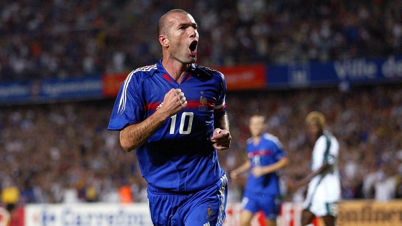 Zinedine Zidane là trái tim đội hình tuyển Pháp